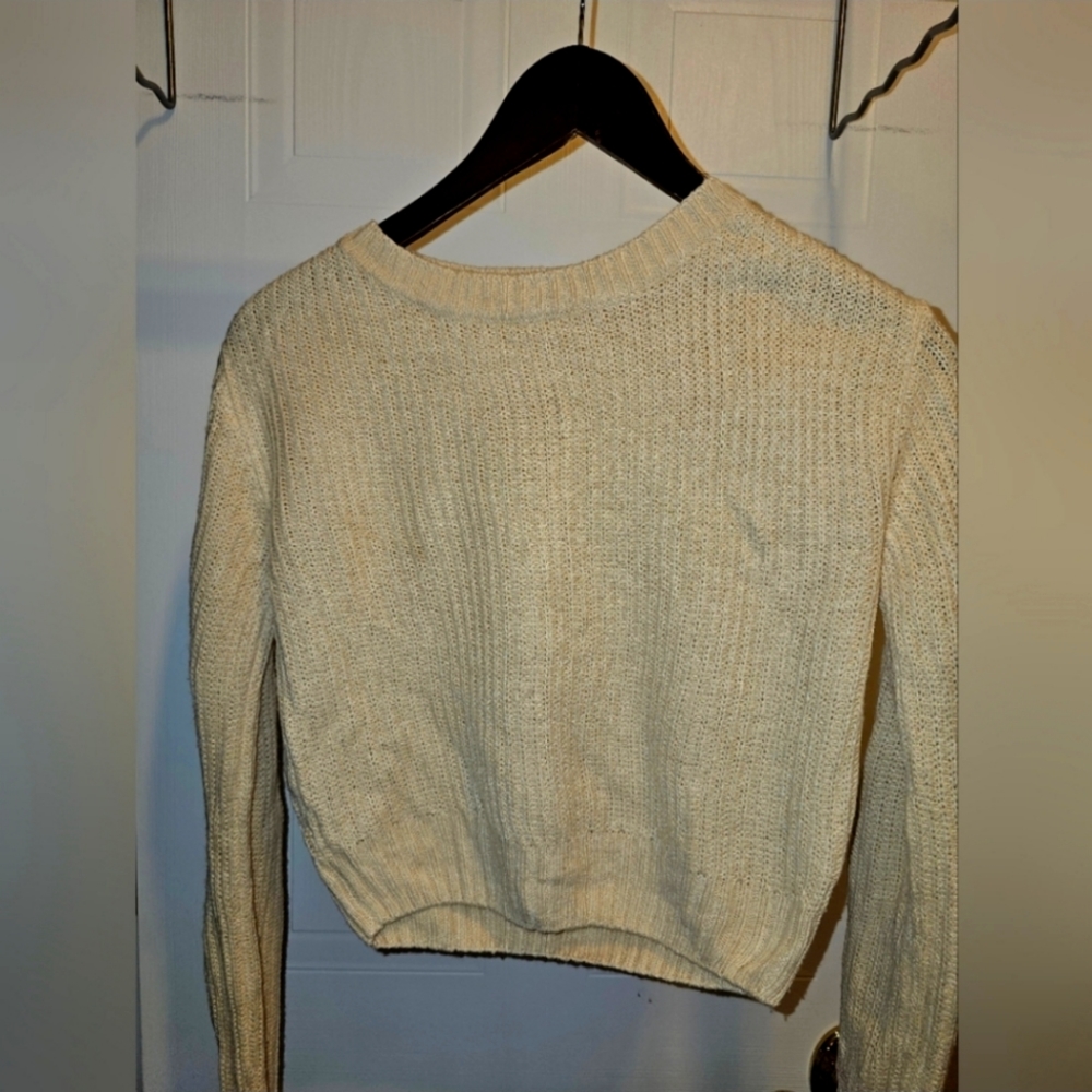 Cropped Knit top - Picture 4 of 8